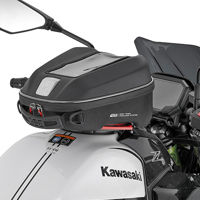 Τσάντα ρεζερβουάρ GIVI ST611+ 6L